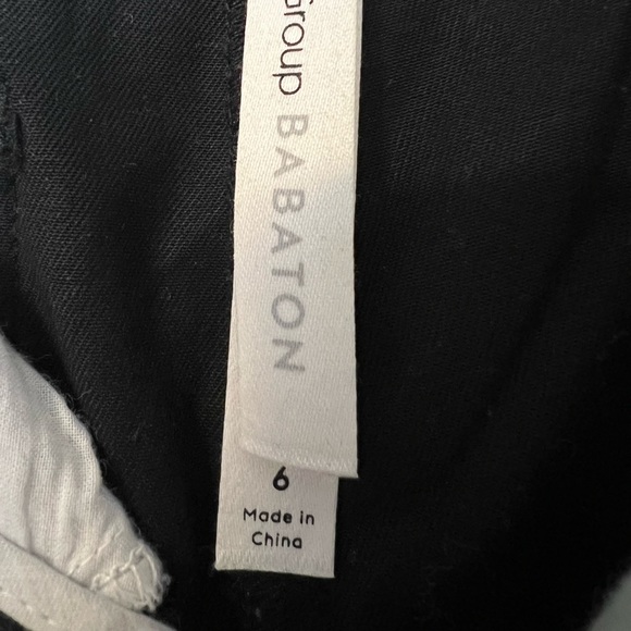 The Group Babaton Cargo Material Cropped Pants - Picture 3 of 4